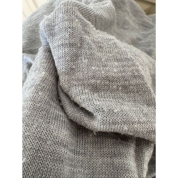 Vintage M grey gray V-neck so soft women’s sweater shirt long sleeve - Picture 3 of 4